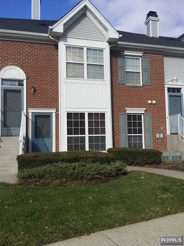 Sold 1105 Coventry Way, Mahwah, NJ 07430 1 Bed / 1 Full Bath 220000