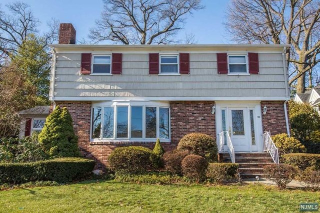 Sold: 26 Stonehouse Rd, Bloomfield, NJ 07003 | 3 Beds / 2 Full Baths ...