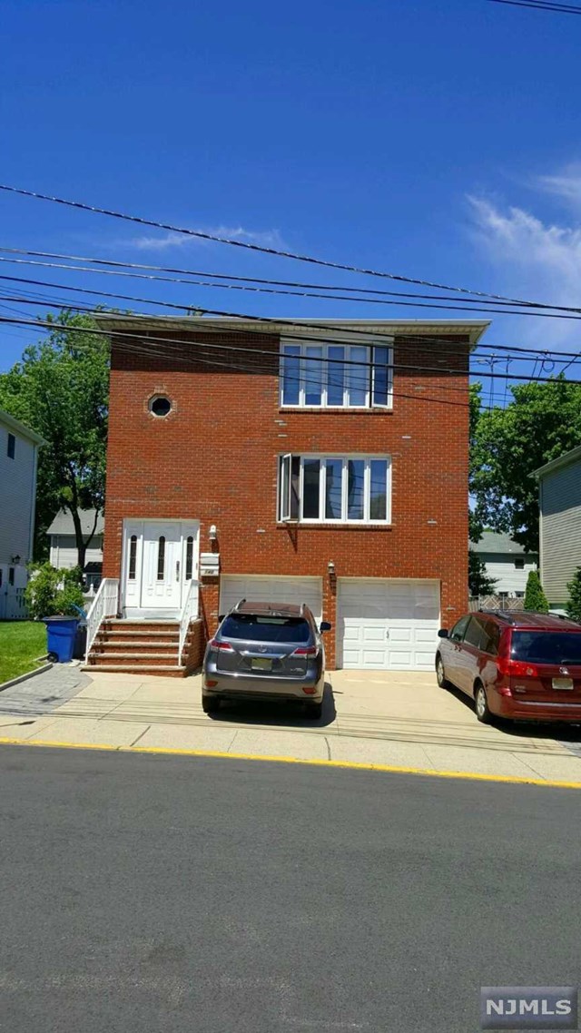 Sold 140 Hazelton St, Ridgefield Park, NJ 07660 4 Beds / 2 Full