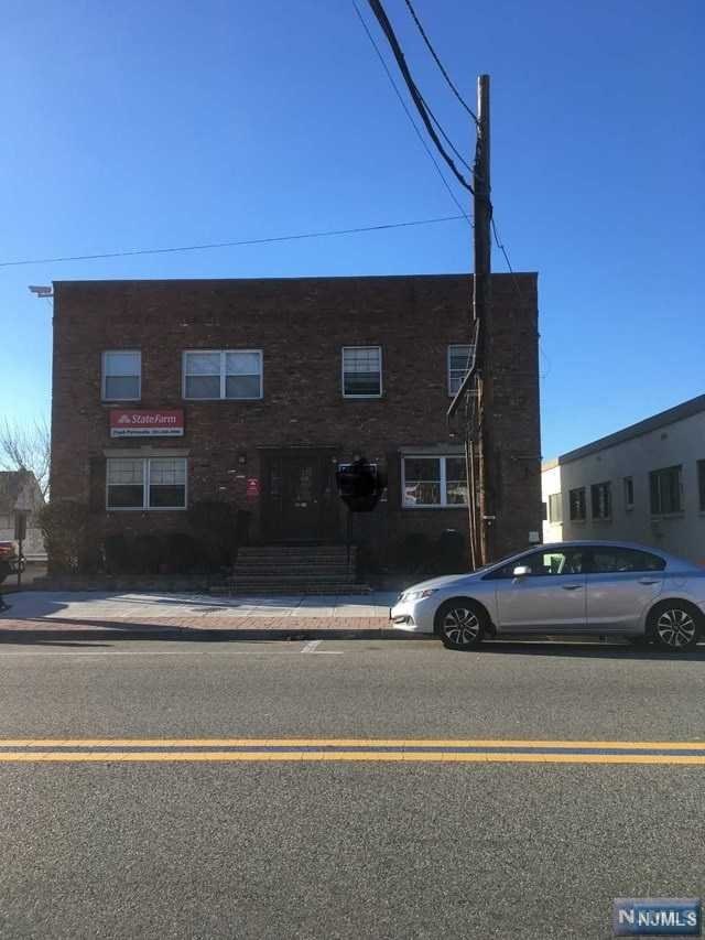 Sold 339343 Boulevard, Hasbrouck Heights, NJ 07604 750,000