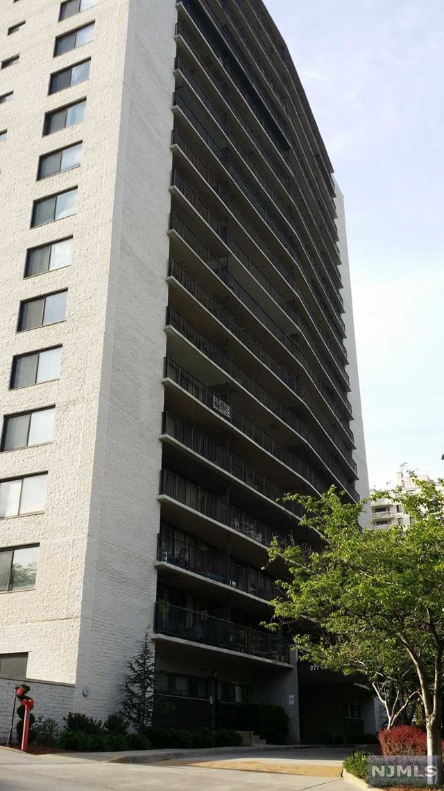 277 Prospect Ave, 2A, Hackensack, NJ 07601 Terrie O'Connor Realtors