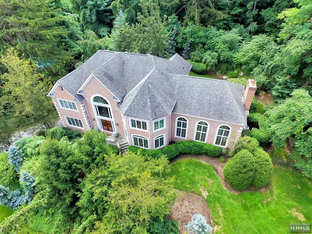 Sold: 10 Crocker Mansion Drive, Mahwah, Nj 07430 