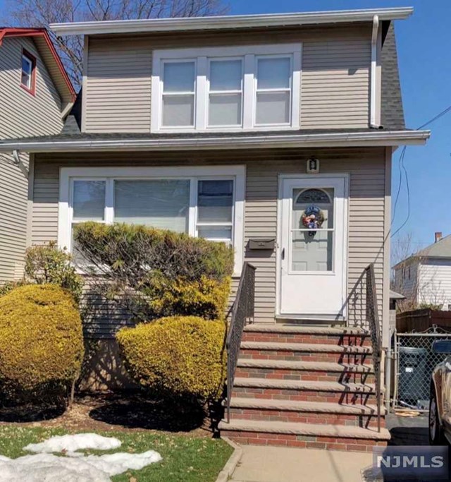Sold 463 Nelson Avenue, Cliffside Park, NJ 07010 3 Beds / 1 Full